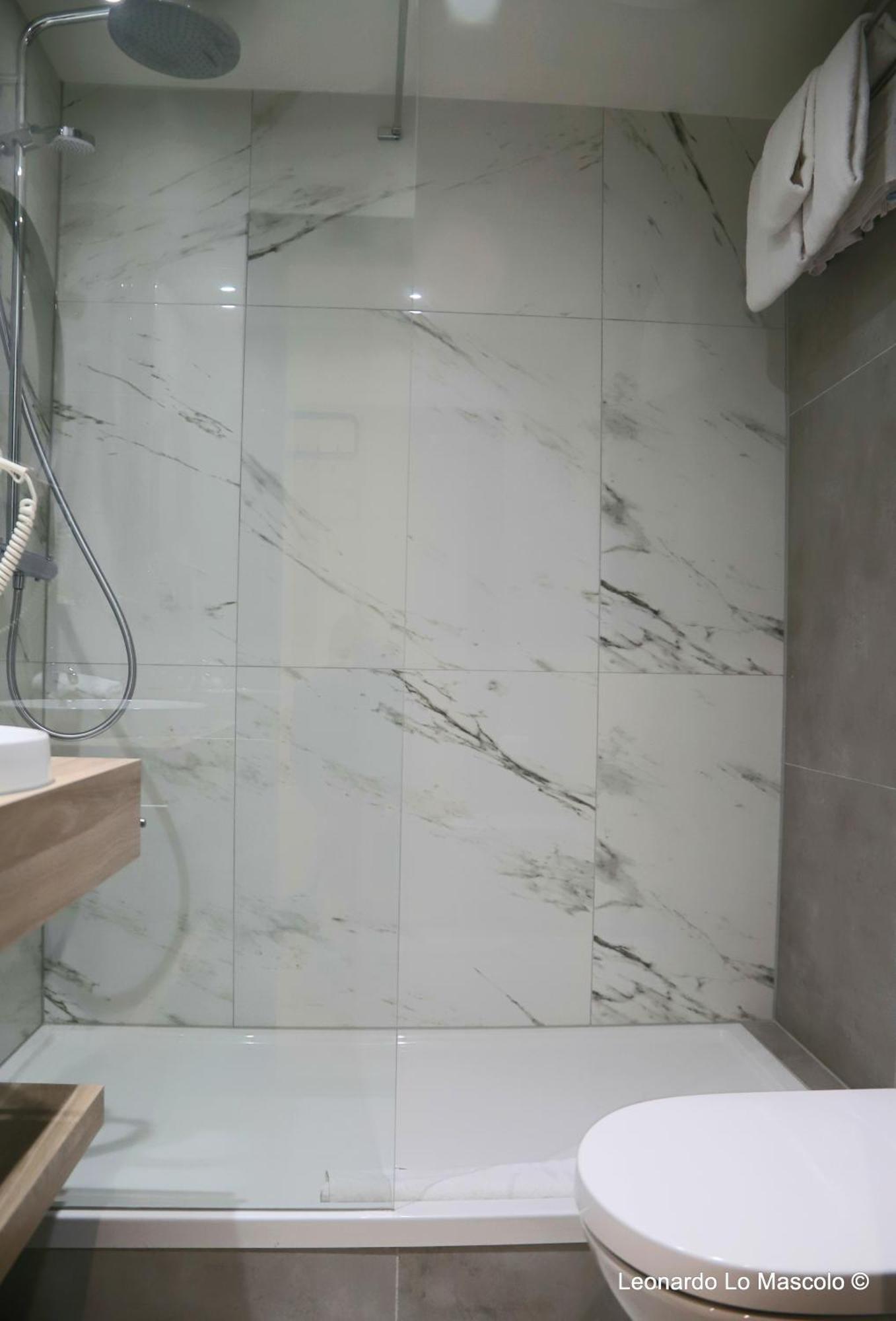 Hotel De L'Univers Liege Ngoại thất bức ảnh